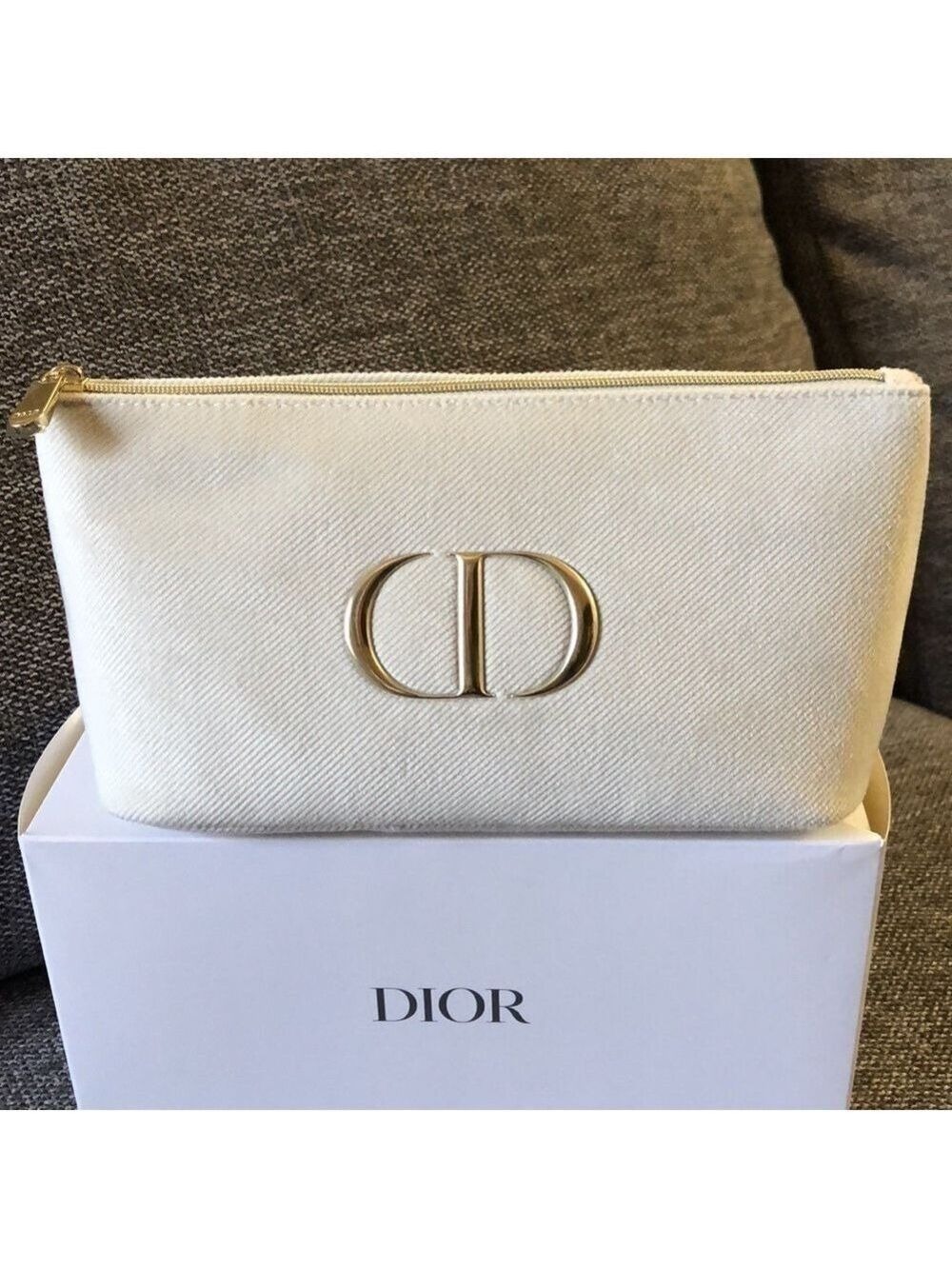 Dior Beauty Makeup Bag Pouch Off White Cream Velvet Medium Makeup Bag Authentic